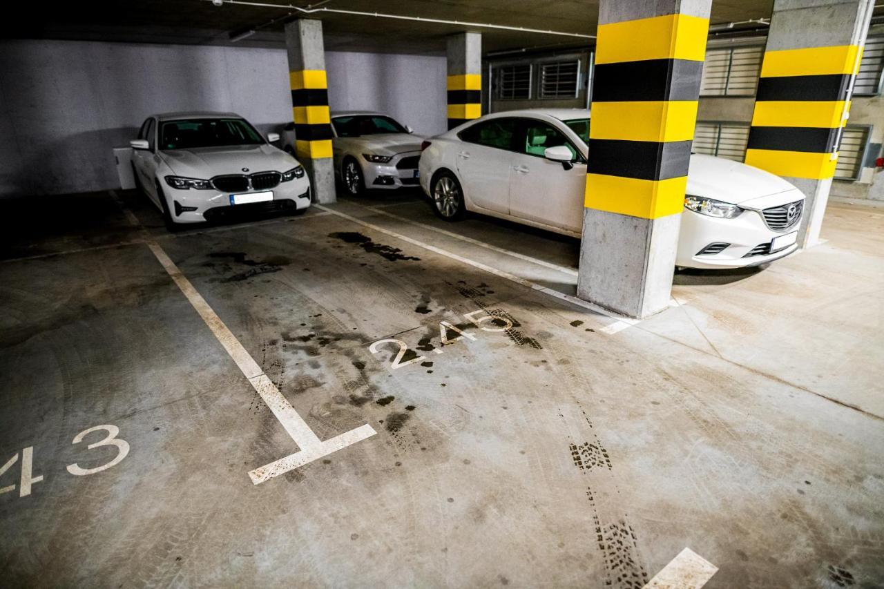 Apartamenty Arte Lublin Raclawickie 28A- Faktura Vat Garaz Bagian luar foto